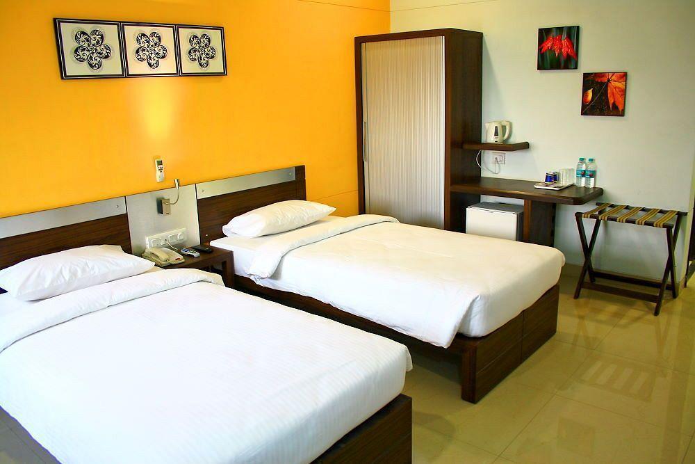 Hotel Manesar Ґурґаон Екстер'єр фото
