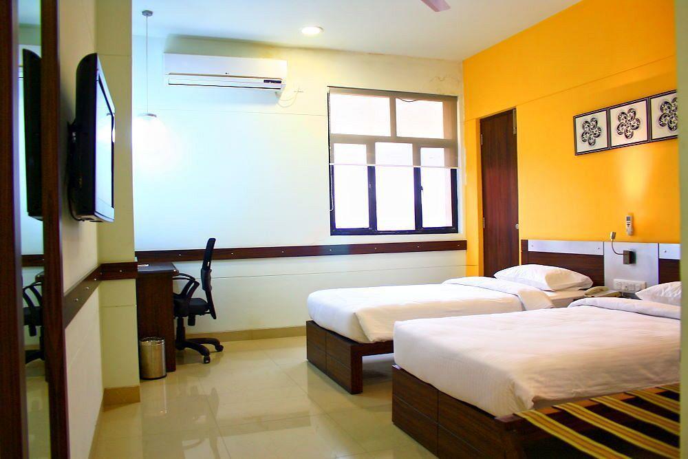 Hotel Manesar Ґурґаон Екстер'єр фото