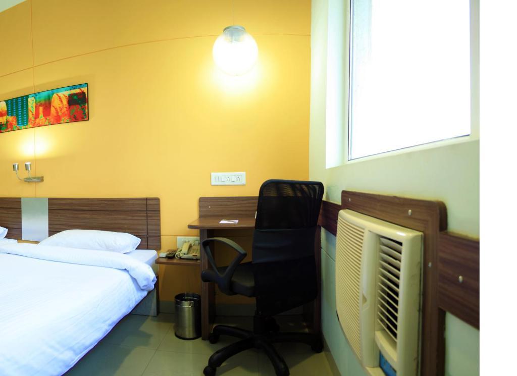 Hotel Manesar Ґурґаон Номер фото